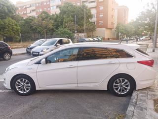 Hyundai i40 2011