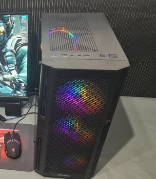 PC Gaming RTX 5060 Ryzen 7 32GB RAM