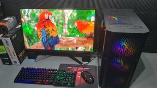PC Gaming RTX 5060 Ryzen 7 32GB RAM