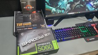 PC Gaming RTX 5060 Ryzen 7 32GB RAM