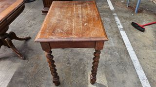 Mesa de madera maciza 