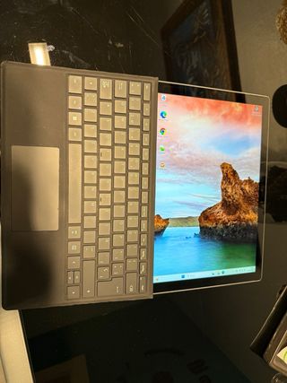 Microsoft Surface Pro 7+