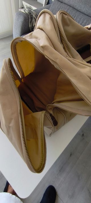 Bolso de viaje con ruedas beige