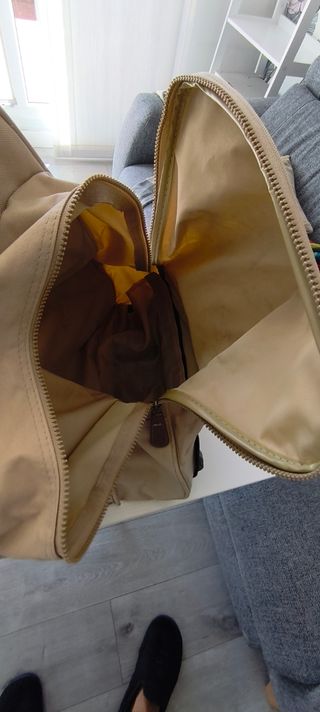Bolso de viaje con ruedas beige