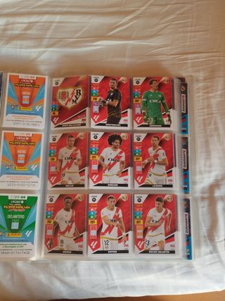 Álbum Panini Adrenalyn 2023-24 BASTANTE COMPLETO