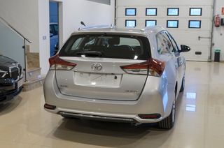 Toyota Auris Touring Sports 115D Active