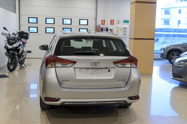 Toyota Auris Touring Sports 115D Active