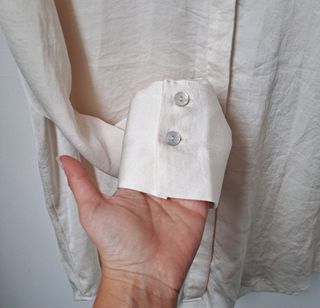 Camisa satén Mango