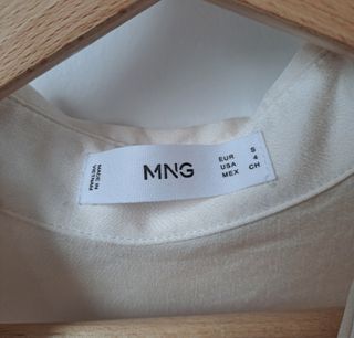 Camisa satén Mango