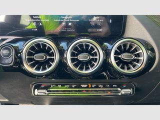 Mercedes Benz GLA GLA 200