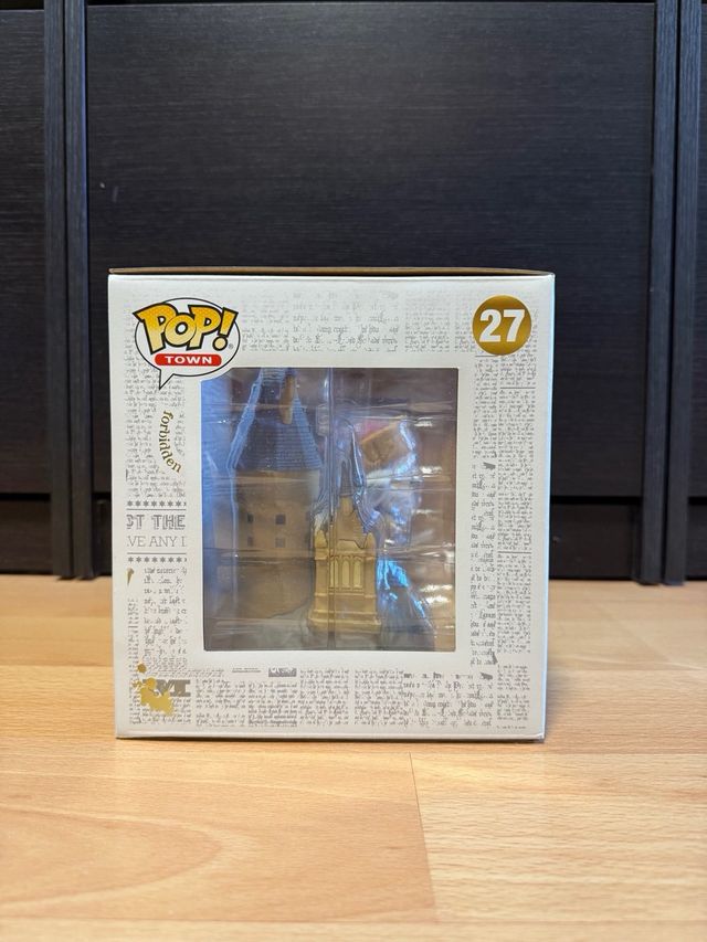 Funko POP! Town Albus Dumbledore