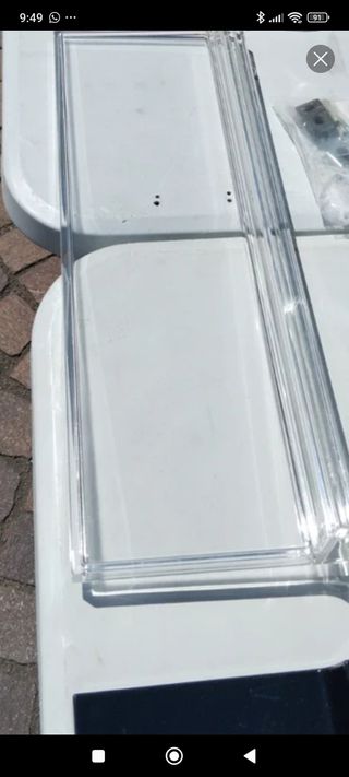 Mensole Kartell trasparenti in plastica