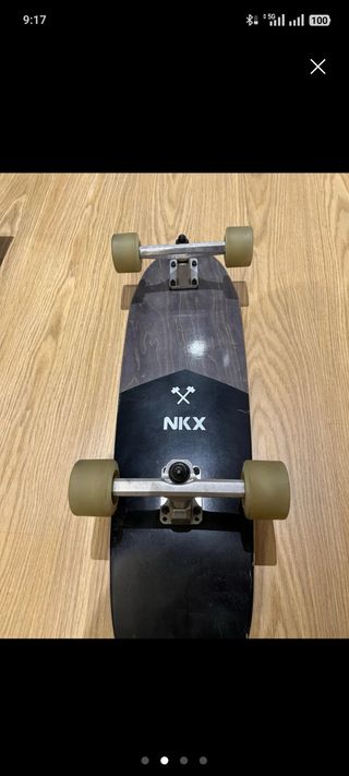 Skate NKX Negro y Madera