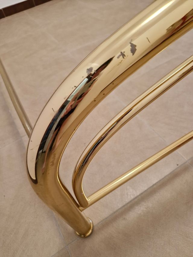 Letto matrimoniale in ottone dorato