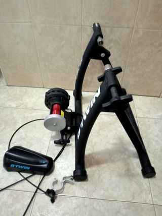 Rodillo entrenamiento Btwin + Rueda  Mavic