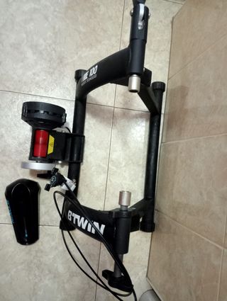 Rodillo entrenamiento Btwin + Rueda  Mavic