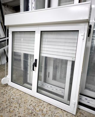3 Ventanas abatibles aluminio 130,7 x 126,5 