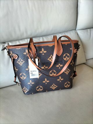 Bolso grande marrón con estampado