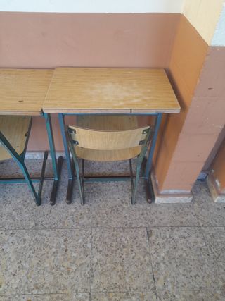 Pupitre escolar madera y metal