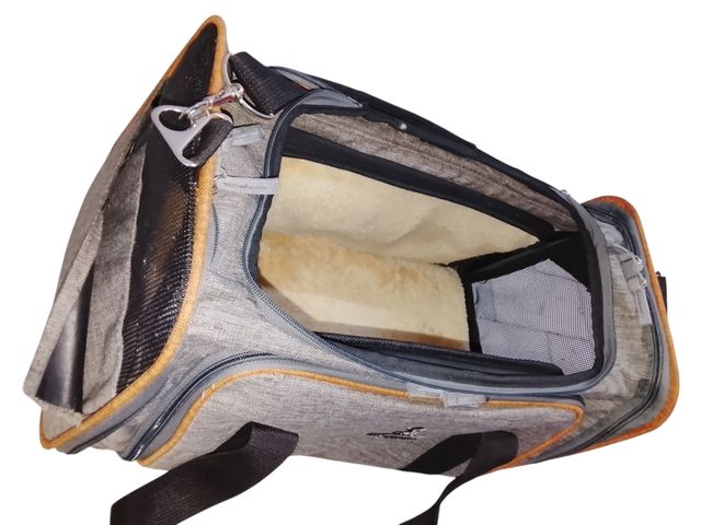 transportín de viajes o paseos para gatos animal