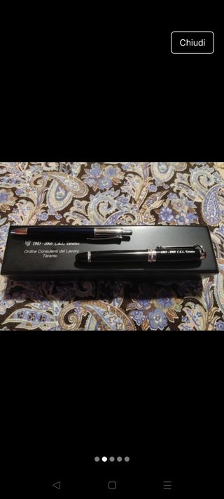 2 penne con confezione di cui una balenciaga