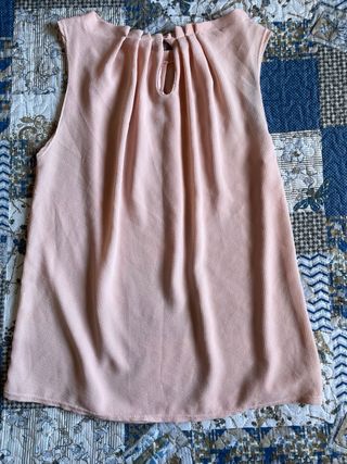 Blusa rosa claro sin mangas