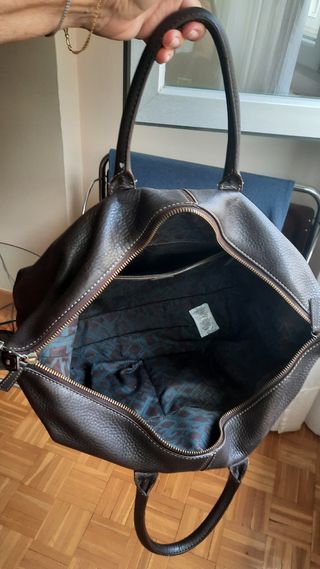 Bolso de cuero marrón