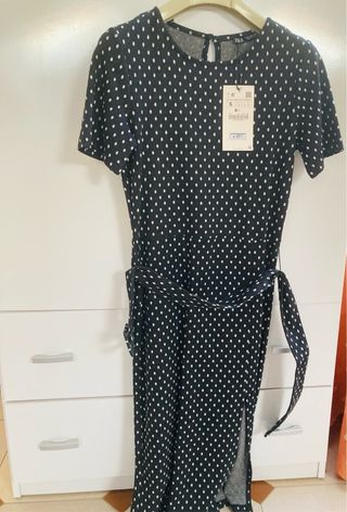 Vestido Zara lunares negro talla S