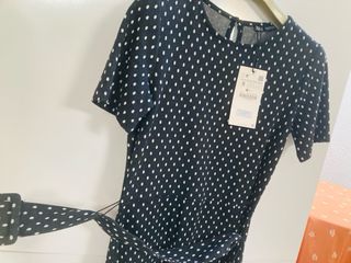 Vestido Zara lunares negro talla S