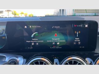 Mercedes Benz EQB EQB 300 4MATIC