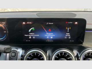 Mercedes Benz EQB EQB 300 4MATIC