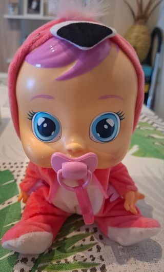 Muñeco Bebé Llorón Flamingo