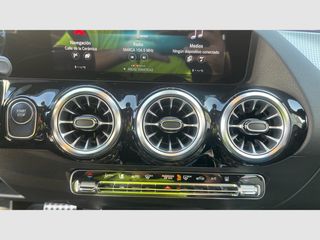 Mercedes Benz EQA EQA 250