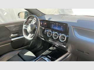 Mercedes Benz GLA GLA 200 D