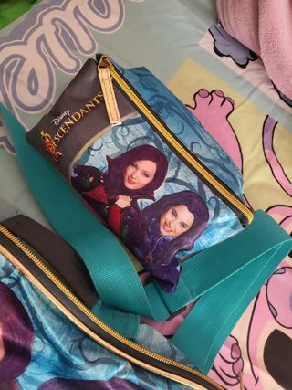 Bandolera y estuche Disney Descendants