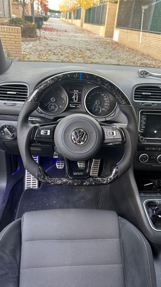 Volante Volkswagen Golf Carbono 