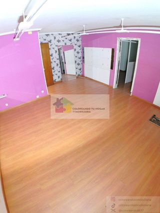Local comercial en alquiler en La Chantría - La Lastra en León