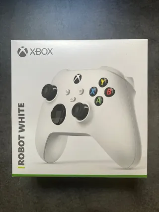 Mando Xbox Series S/X Robot White