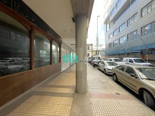 Local comercial en venta en Ensanche en Coruña (A)