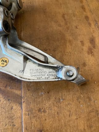 Desviador Shimano Deore XT (3 platos)