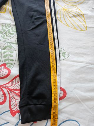 Pantalón chándal Adidas negro