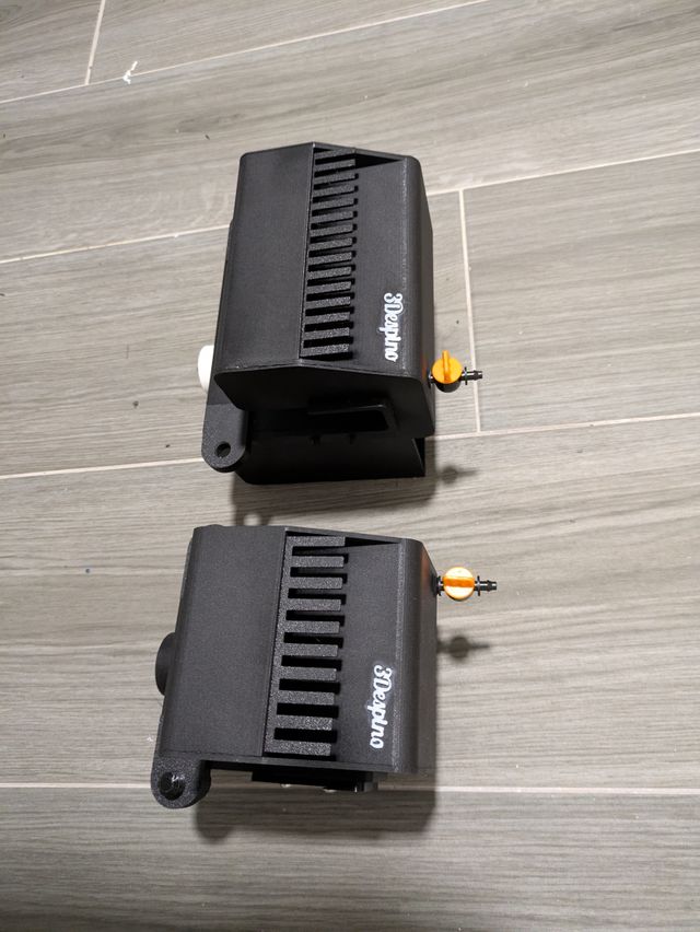 Varios disponibles. Rebosadero Blau