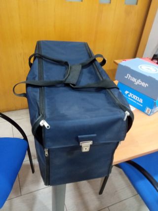 Maleta de representante azul