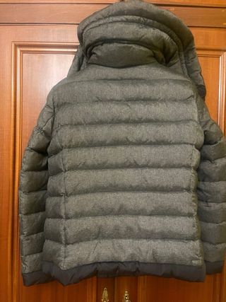 Max Mara plumífero gris y negro