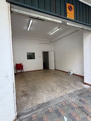 ALQUILER Local + placa de garaje FATIMA 