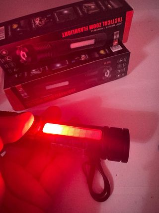 Linterna Táctica Zoom USB Potente