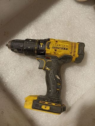 Taladro Stanley Fatmax 18VStanley piezas 