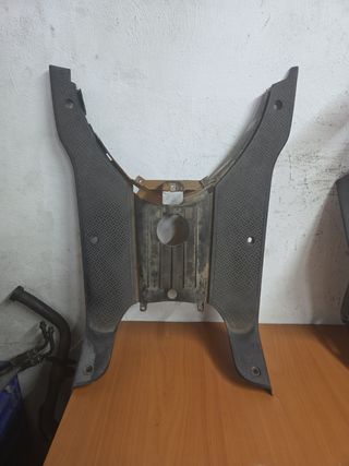 Suelo Piaggio NRG