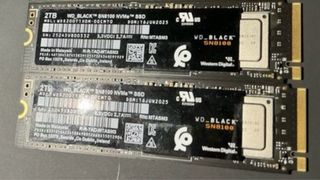 2x WD_BLACK SN8100 NVMe SSD 2TB