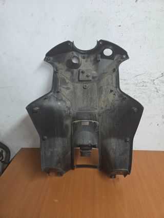 Contraescudo Piaggio NRG